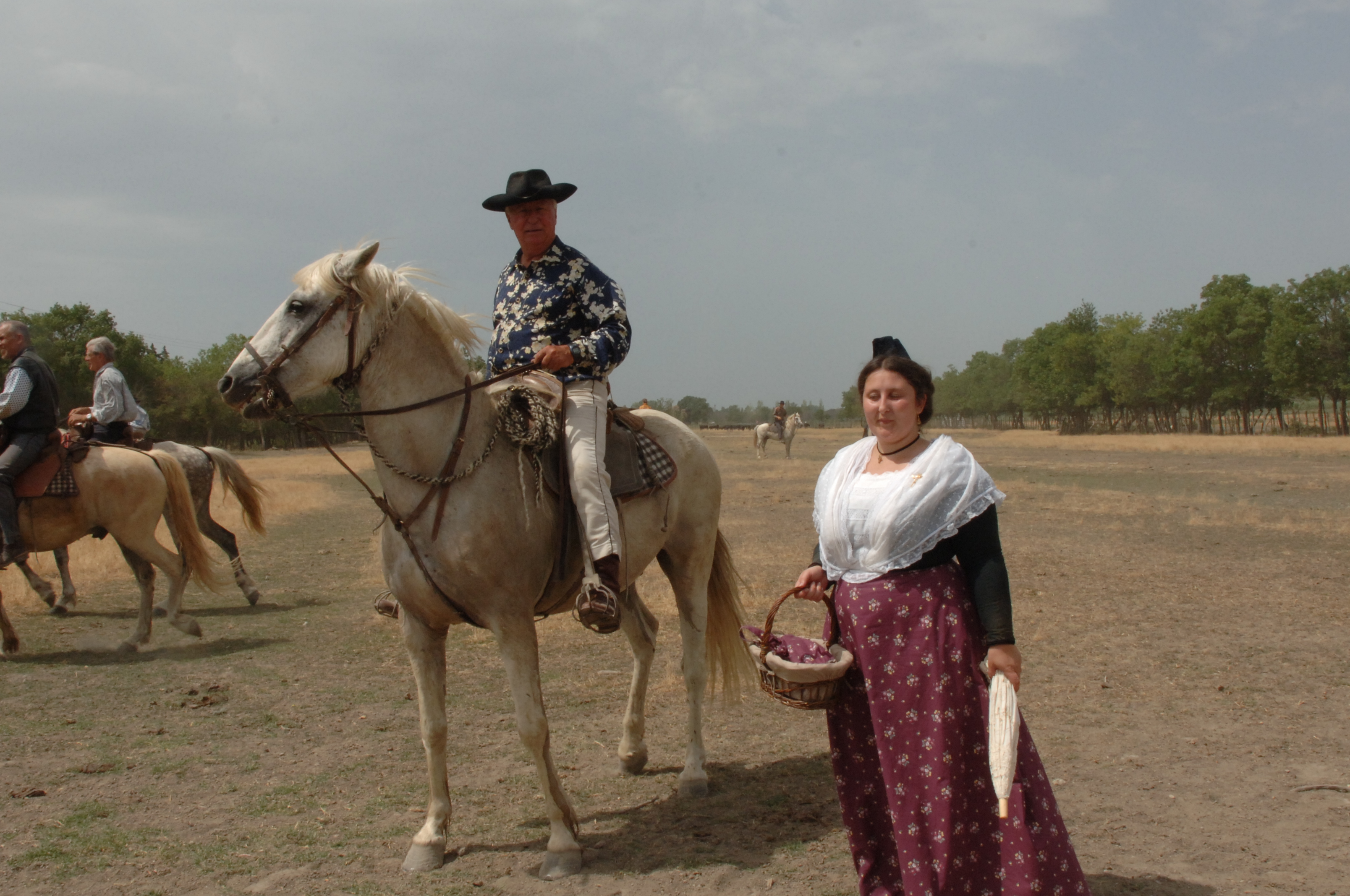 arlesiene avec un manadier